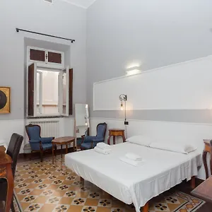 Palazzo Del Duca Piazza Navona Rom